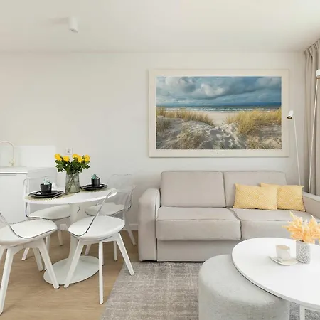 Apartment Tasteful With Parking Near The Center Of By Renters